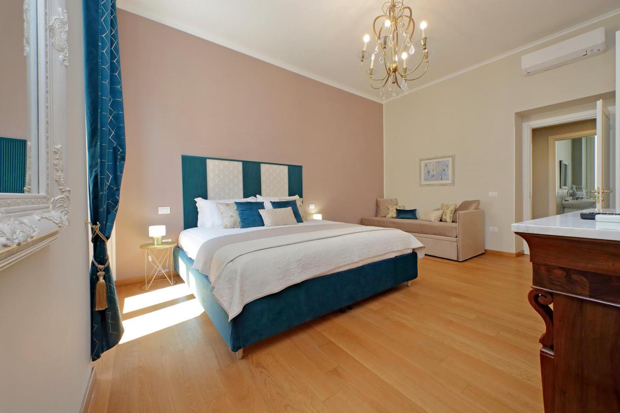 Nuova Casa Di Lusso Al Centro Di Apartamento